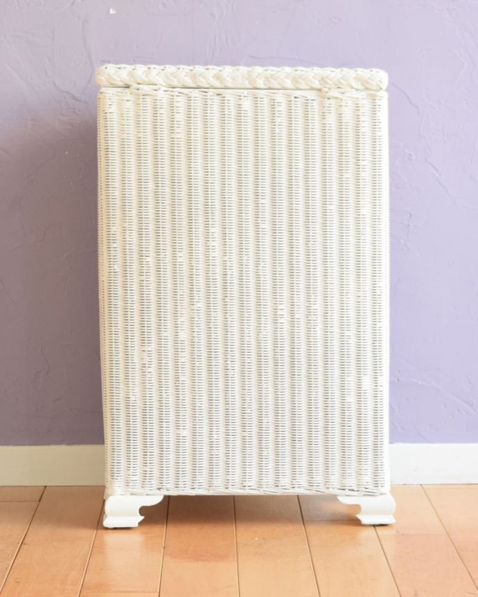 アンティーク|ロイドルーム アンティーク家具 イギリスから届いたキレイなアンティーク、ロイドルームのランドリーボックス。後ろ姿も見て下さい。(k-2828-f)