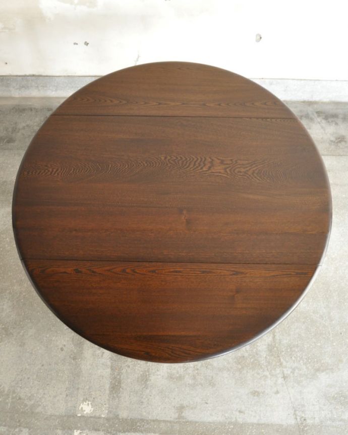 アーコールの家具　アンティーク家具　アンティーク テーブル　やっぱり気になる天板の仕上げ方テーブルの主役はやっぱり天板。(k-2832-f)