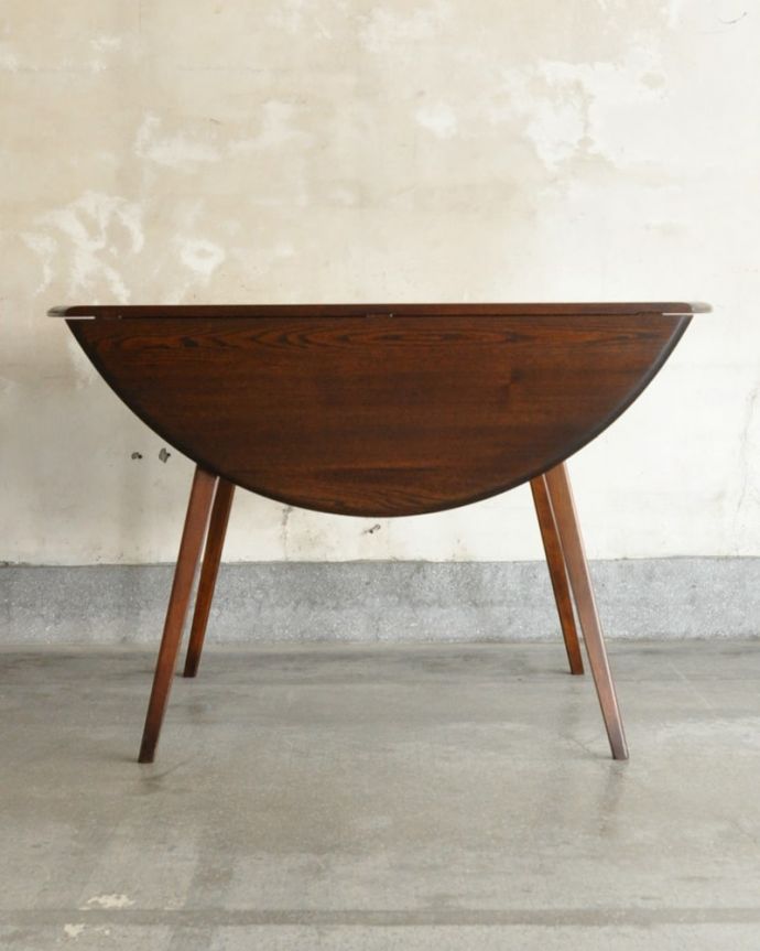 アーコールの家具　アンティーク家具　アンティーク テーブル　見え方が変わります。(k-2832-f)