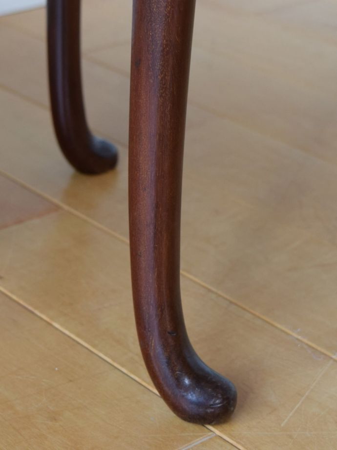 アンティーク家具の脚