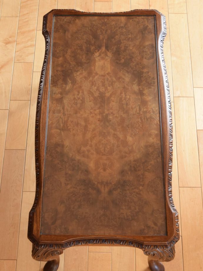 アンティークのテーブルの天板