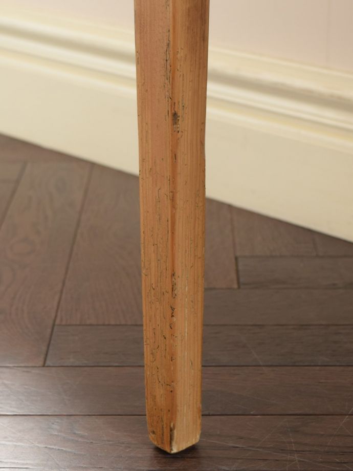 アンティーク家具の脚