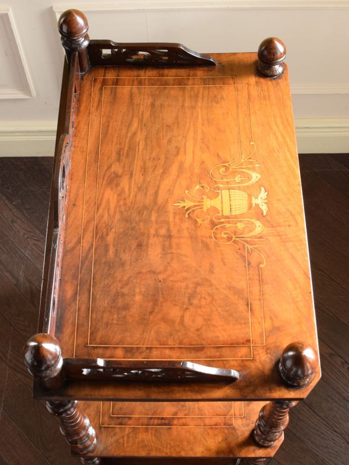 アンティークシェルフの天板