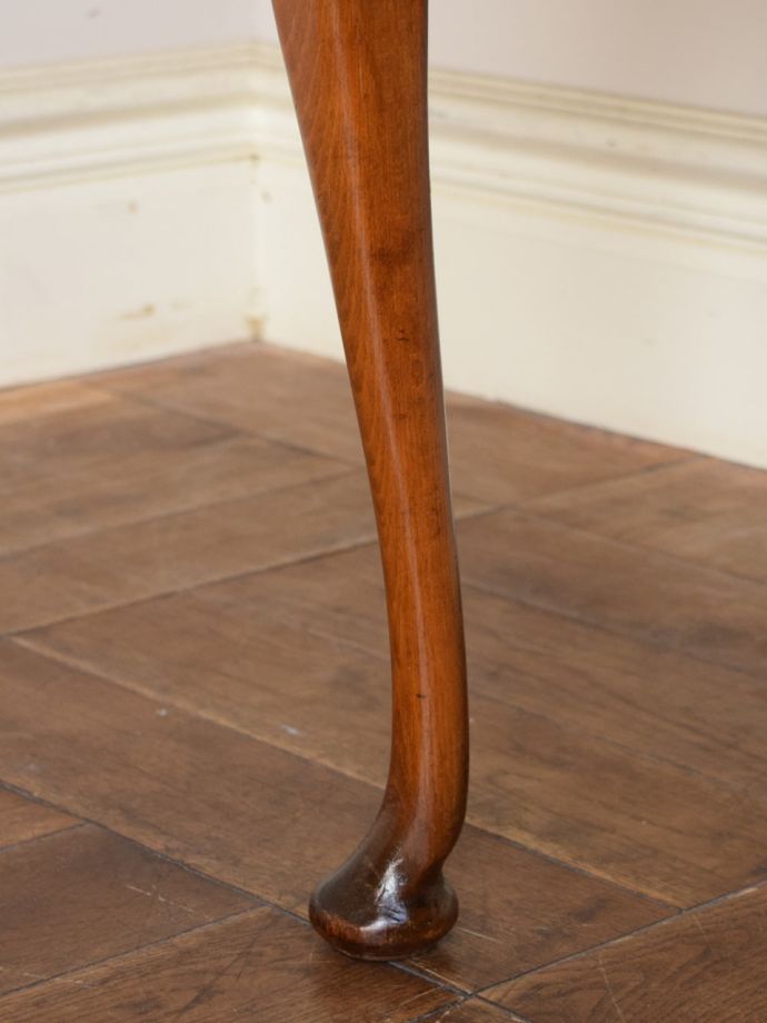 アンティーク家具の脚