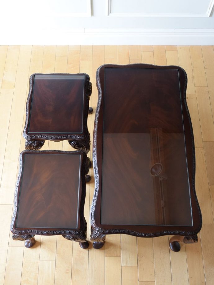 アンティークのテーブルの天板