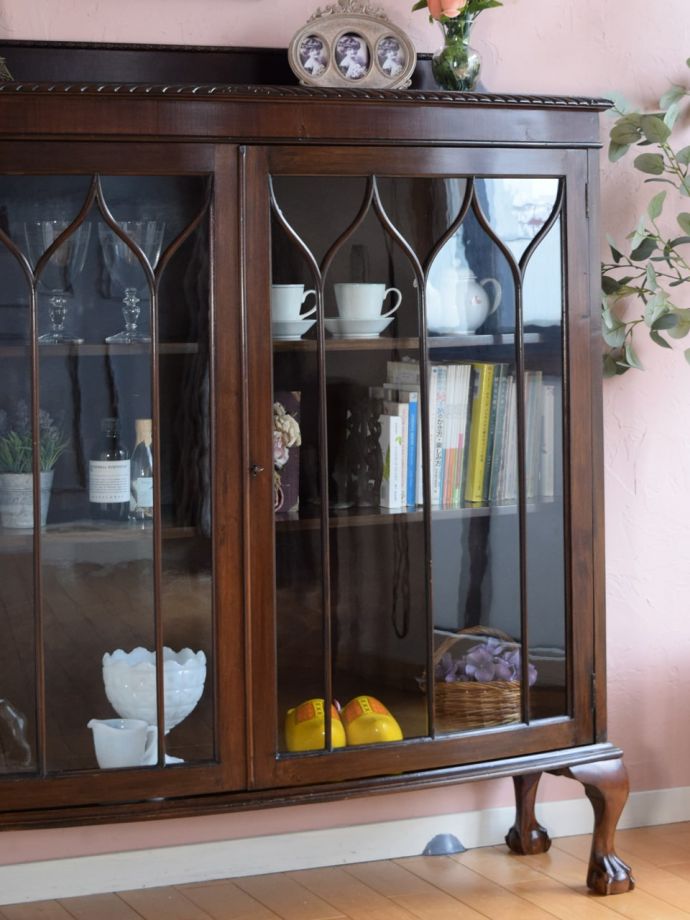 アンティークガラスの扉