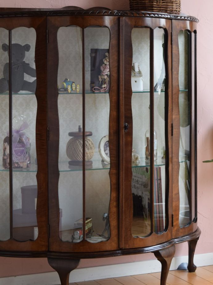 アンティークガラスの扉