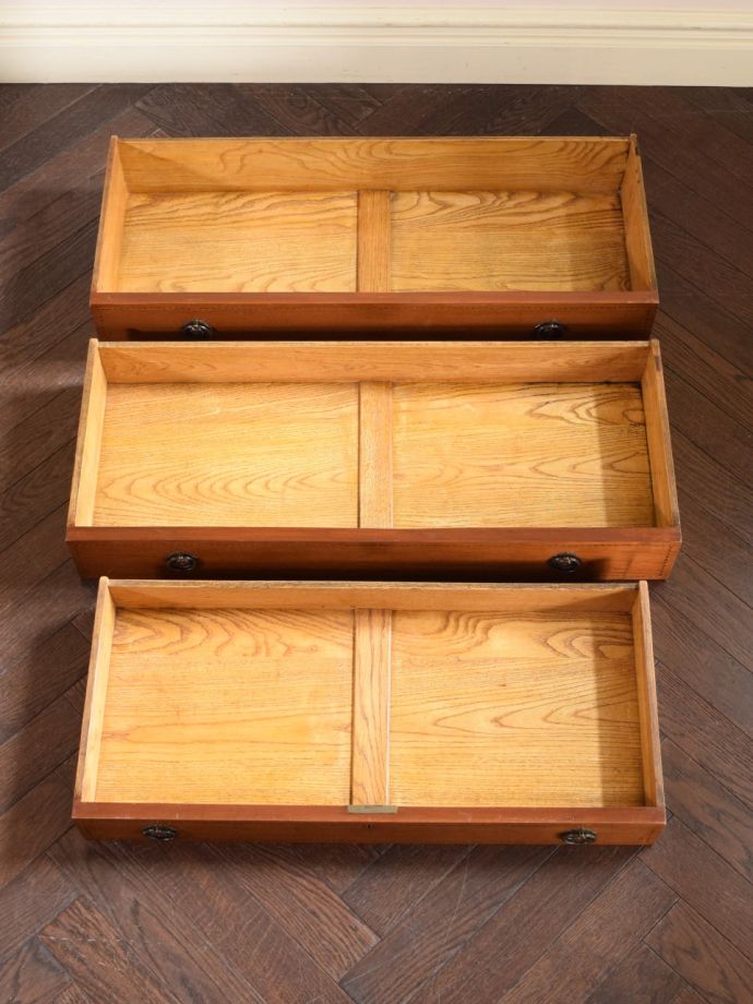 ビューローの引き出し