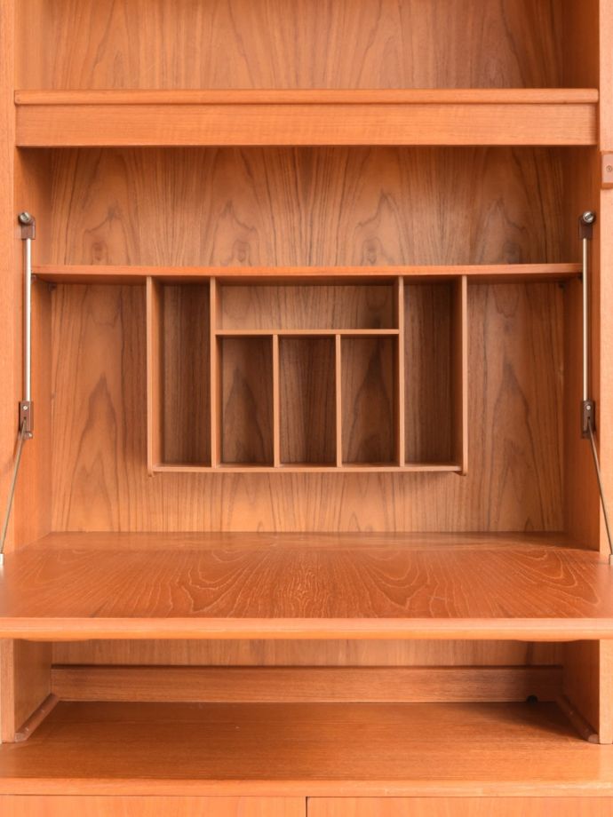 ビューロー アンティーク家具 アンティーク G-planウォールユニット ビューロー内部 (k-2889-f)