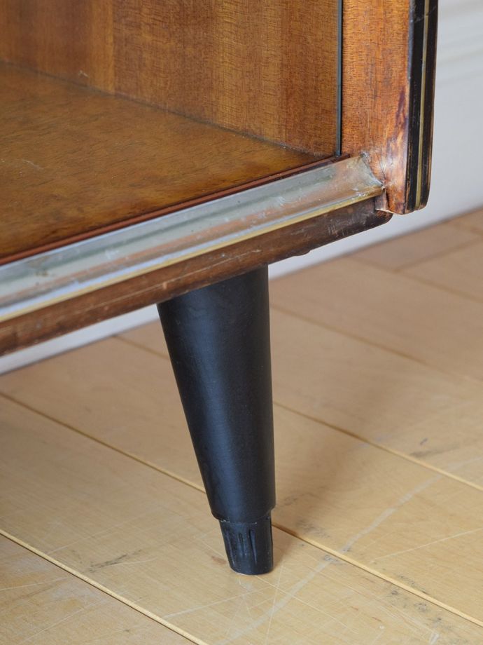 ビンテージ家具の脚