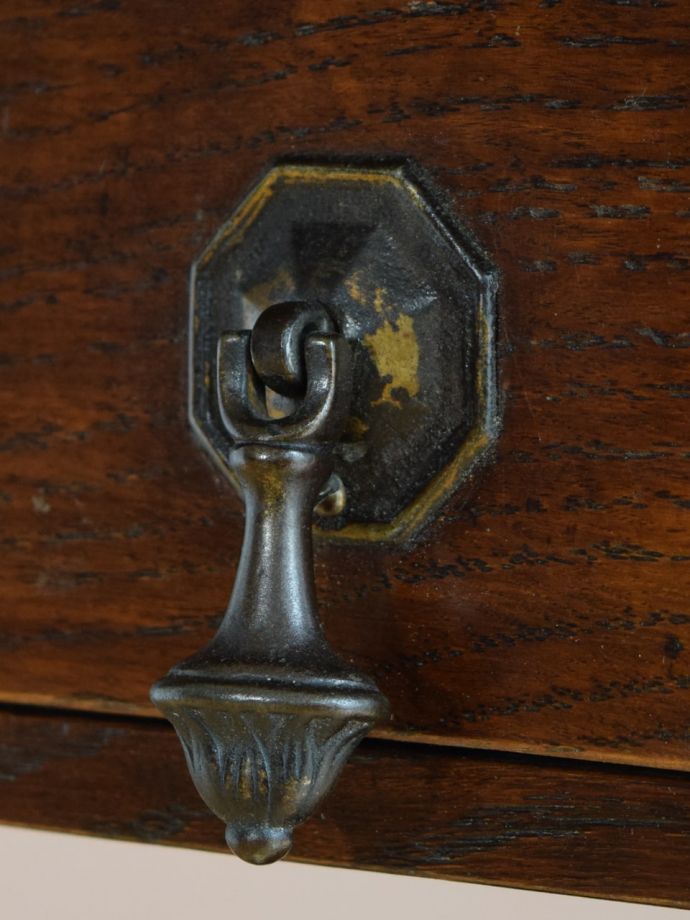 アンティークワゴンの取っ手