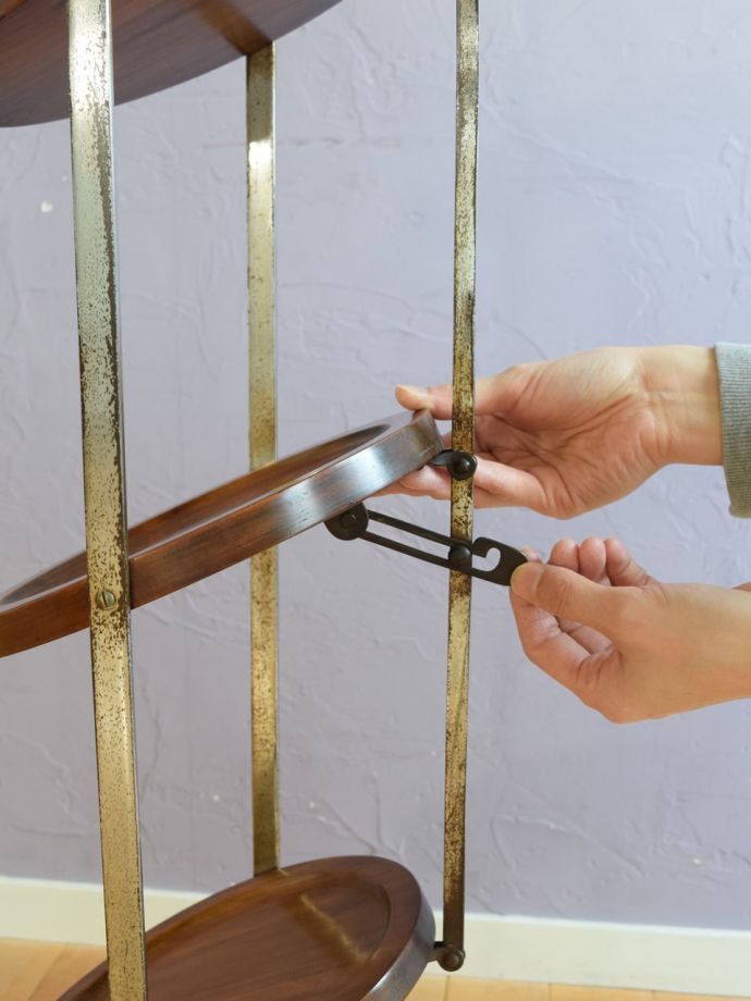 アンティーク家具 アンティーク ケーキスタンド あっという間に組み立て出来ます女性でも簡単に組み立て出来ます。(k-2897-f)