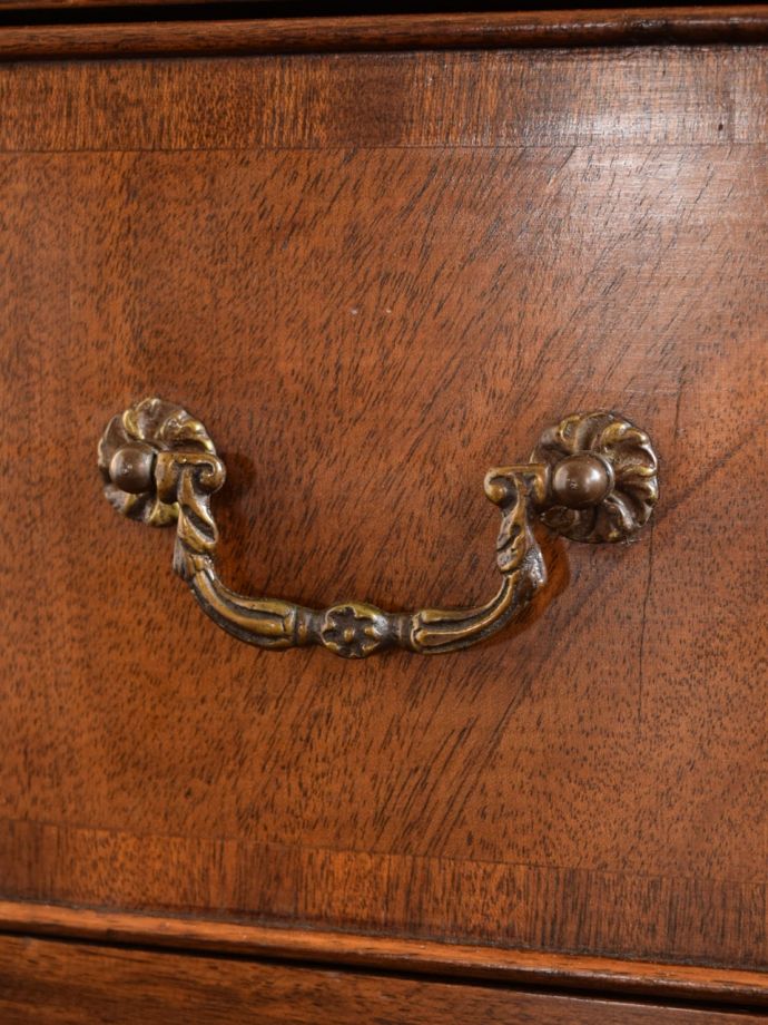 アンティーク家具の取っ手