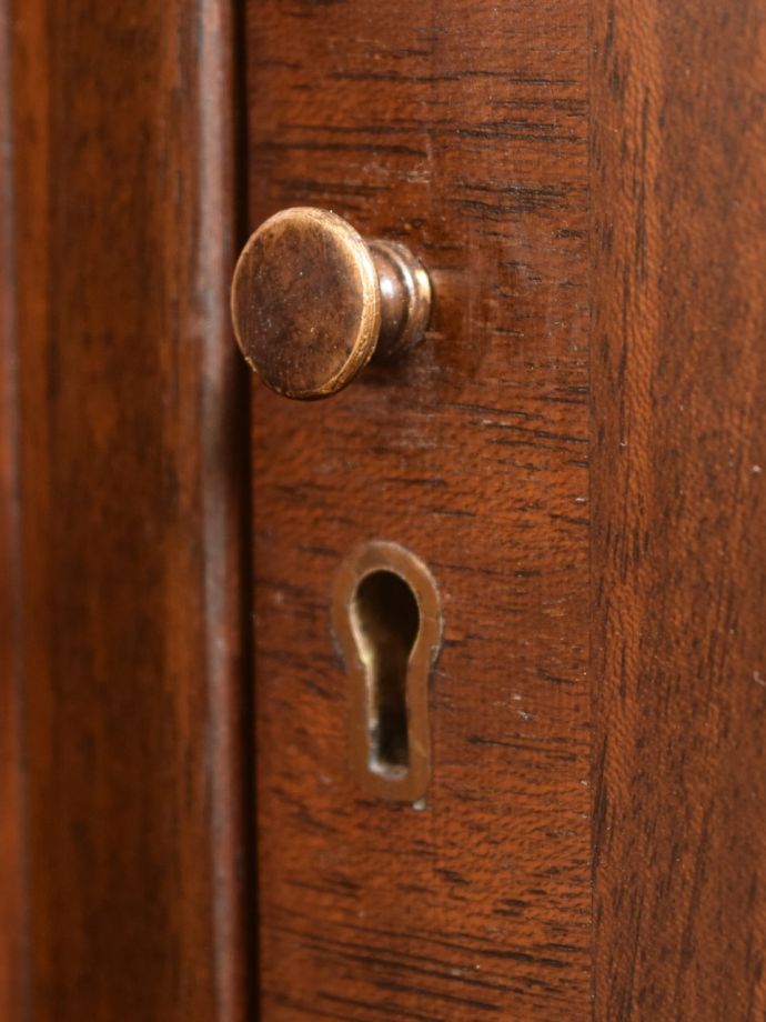 アンティーク家具の取っ手