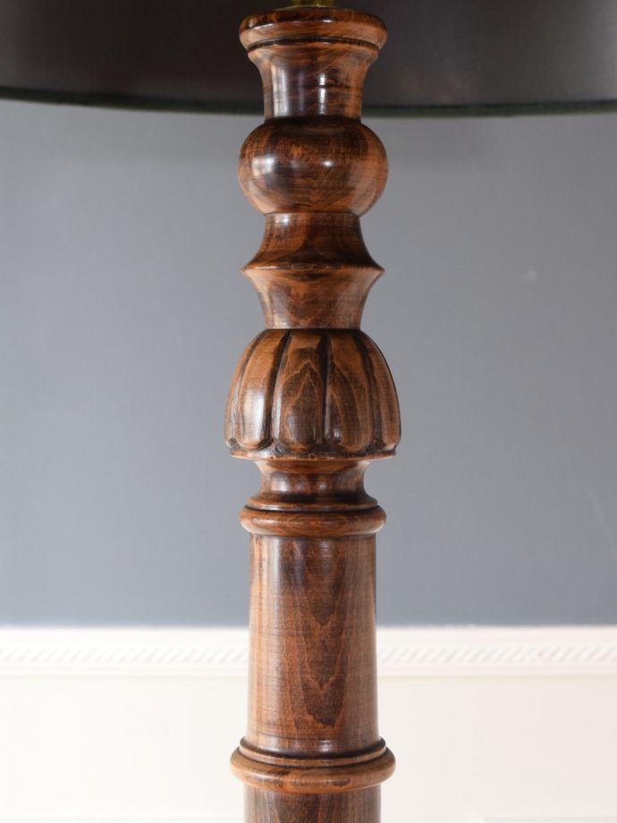 フロアランプの装飾