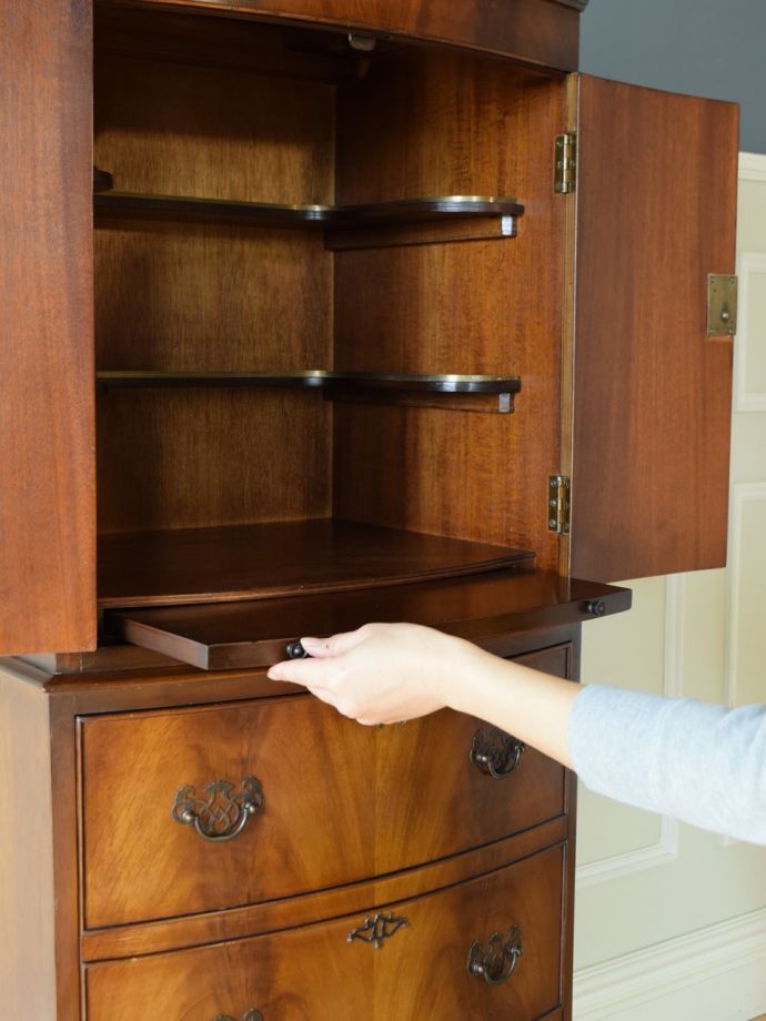 便利な作業台付き家具