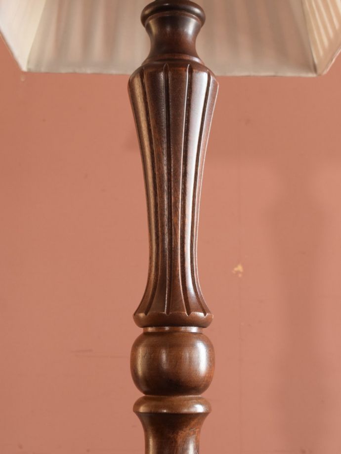 フロアランプの装飾