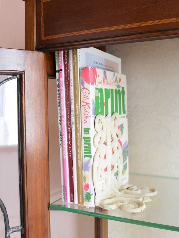 収納たっぷりのキャビネット