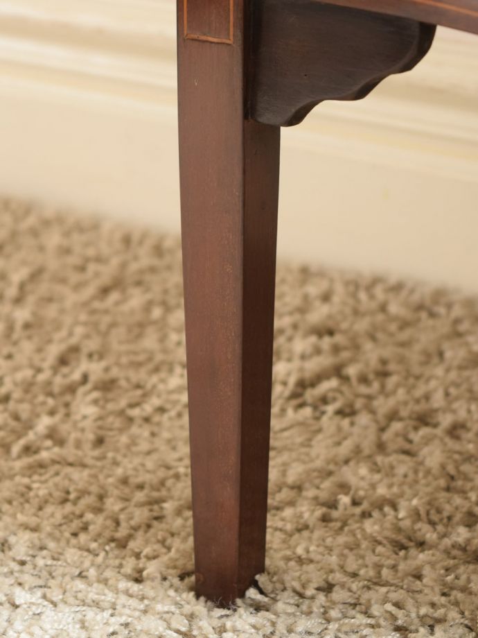 アンティーク家具の脚