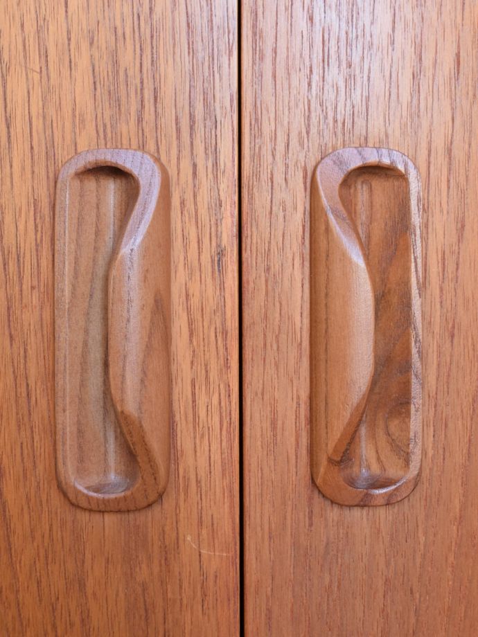 ビンテージキャビネットの取っ手