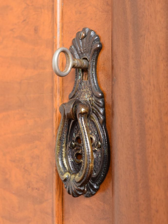 アンティーク家具の鍵