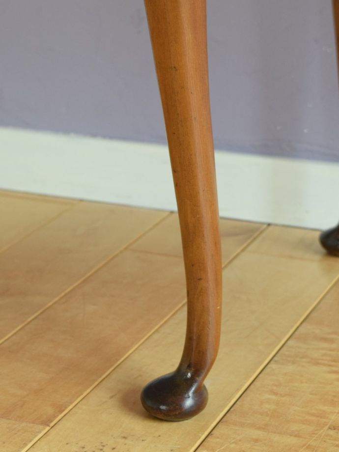 アンティーク家具の脚