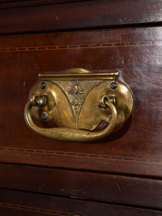 アンティーク家具の取っ手