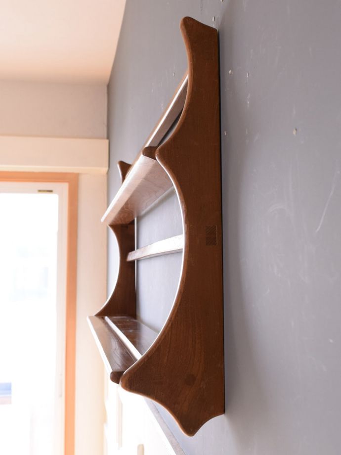 アーコールプレートラックの側面