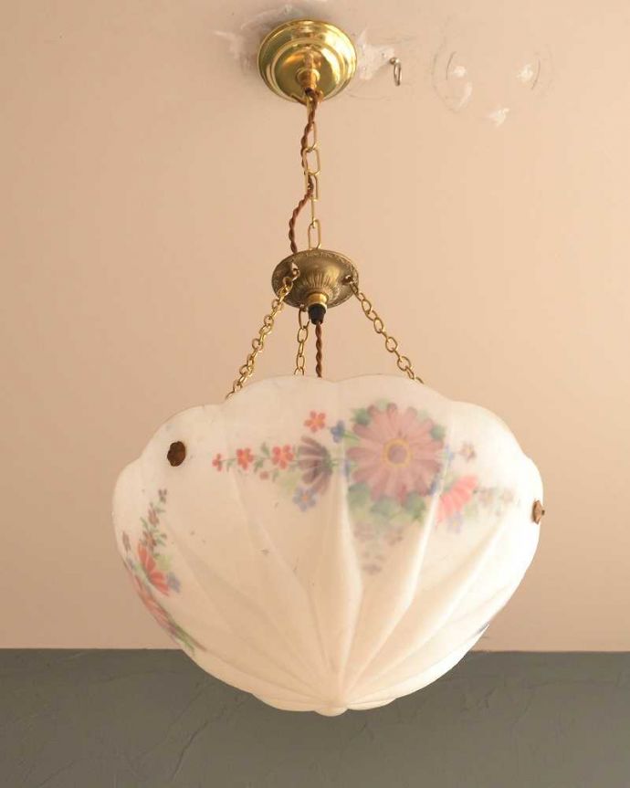 シャンデリア　照明・ライティング　優しいお花模様が可愛いアンティークハンギングボウル（E26球付）。。(k-2960-z)