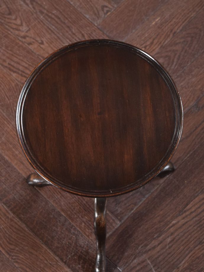 アンティークのテーブルの天板