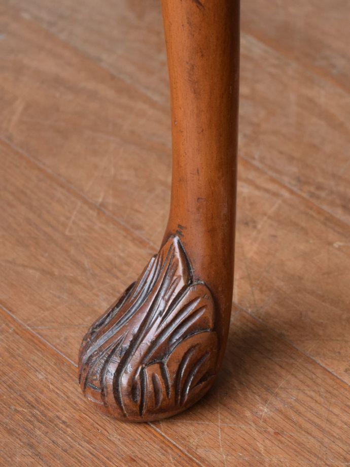 アンティーク家具の脚