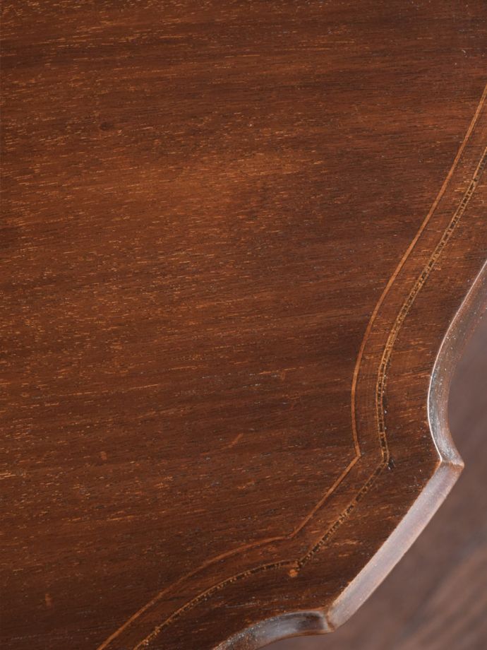 オケージョナルテーブルの天板