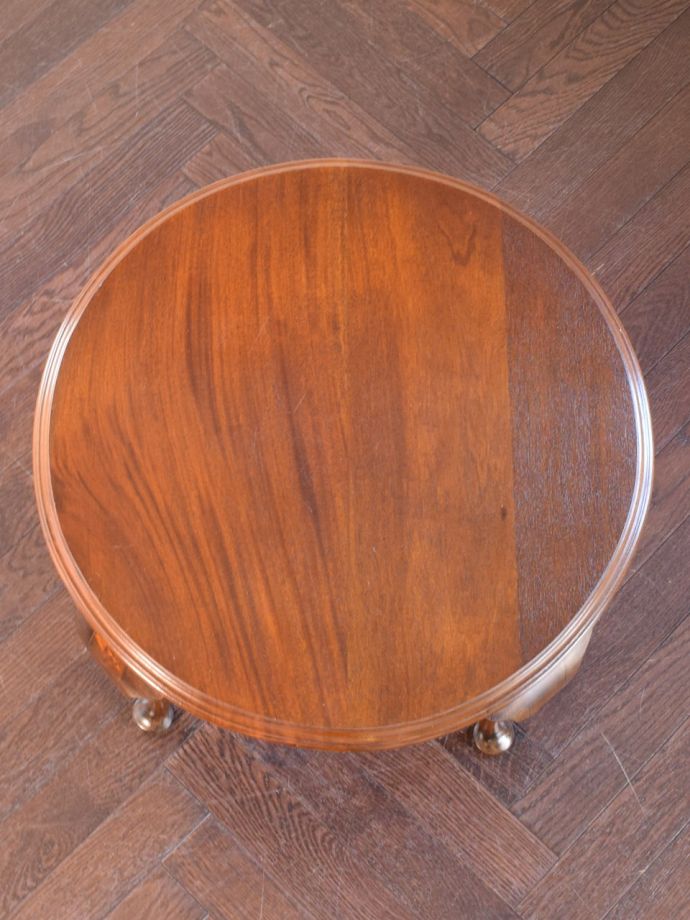 アンティークのテーブルの天板