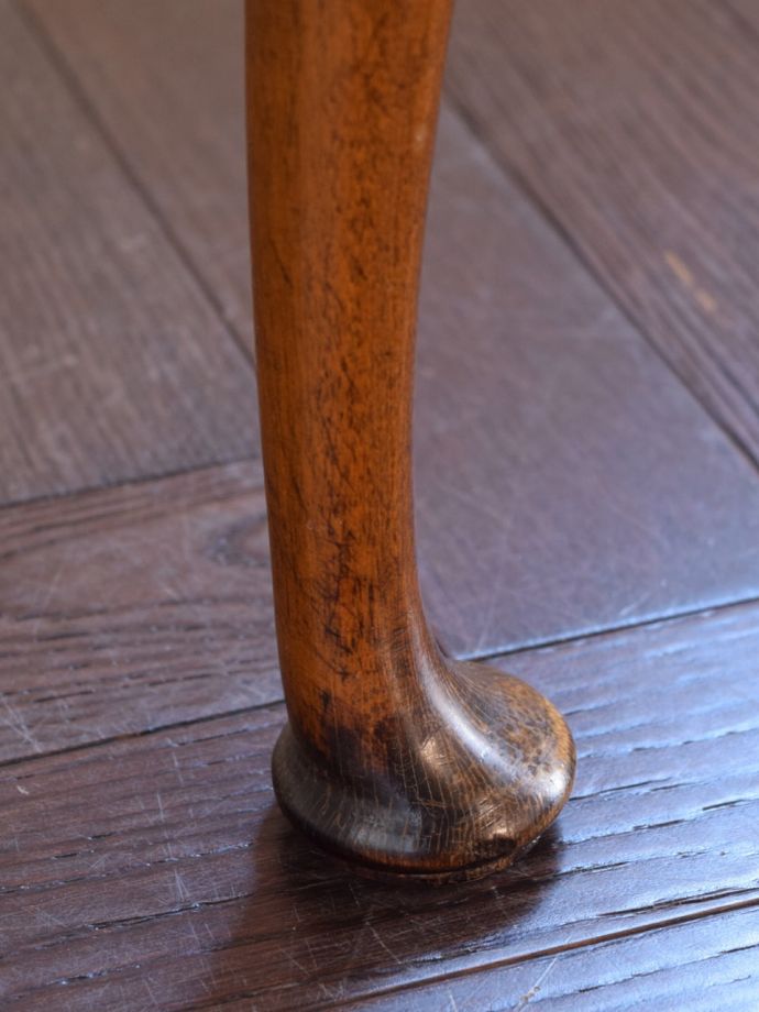 アンティーク家具の脚