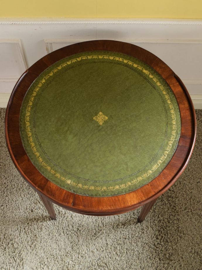 オケージョナルテーブルの天板