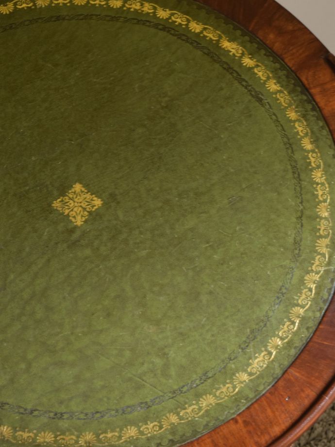 オケージョナルテーブルの天板