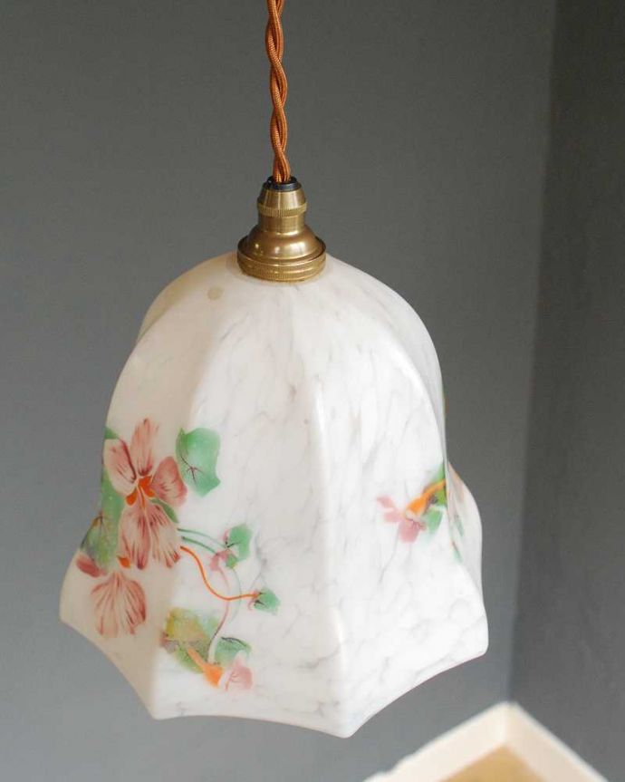 ペンダントライト　照明・ライティング　アンティーク ペンダントライト(コード・シャンデリア電球・ギャラリーなし)。。(k-2989-z)