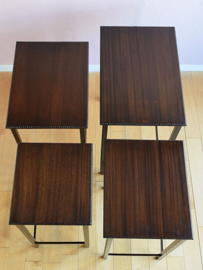 アンティークのテーブルの天板