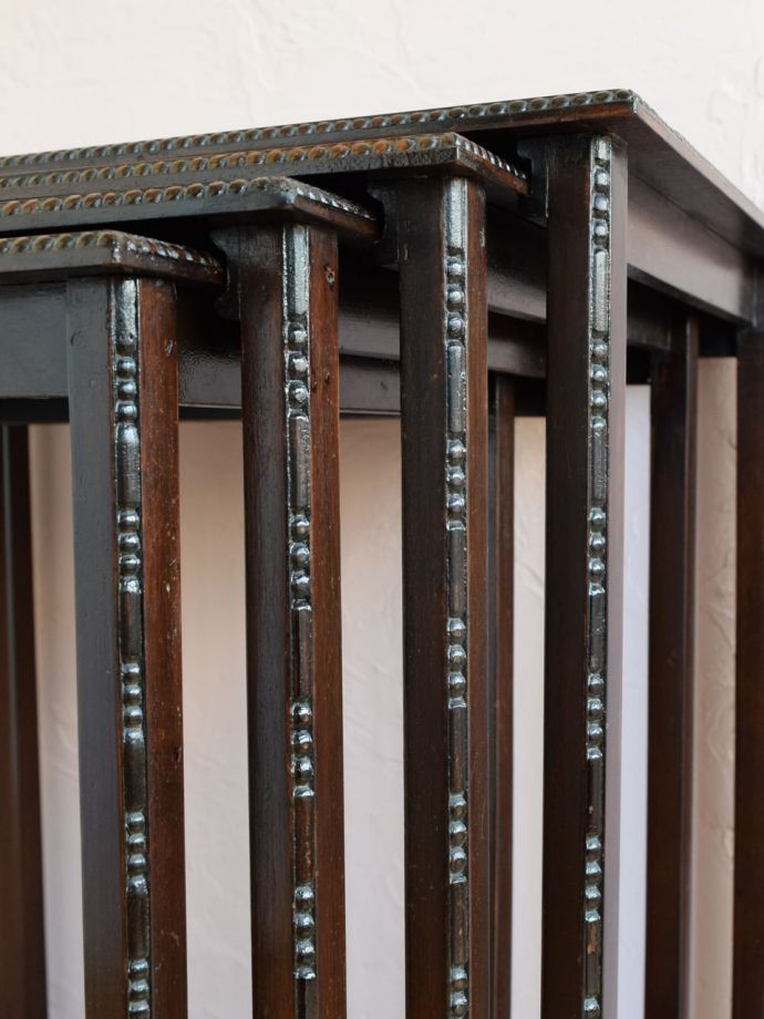 アンティークらしい彫