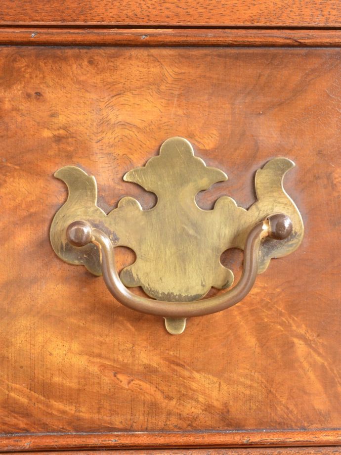 アンティークチェストの取っ手