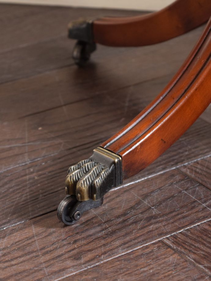 アンティーク家具の脚