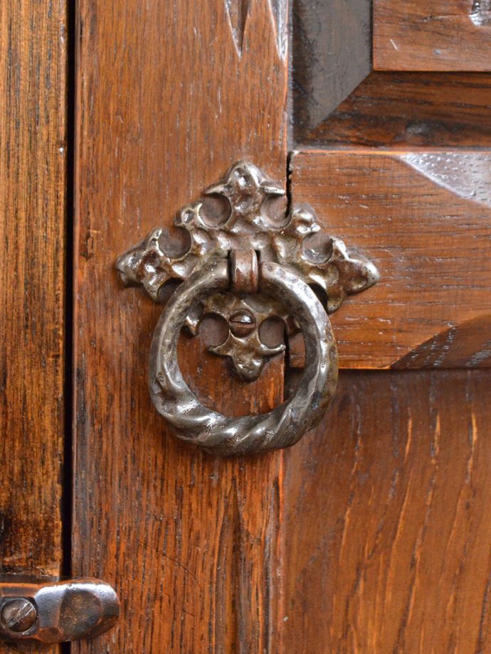 アンティーク家具の取っ手