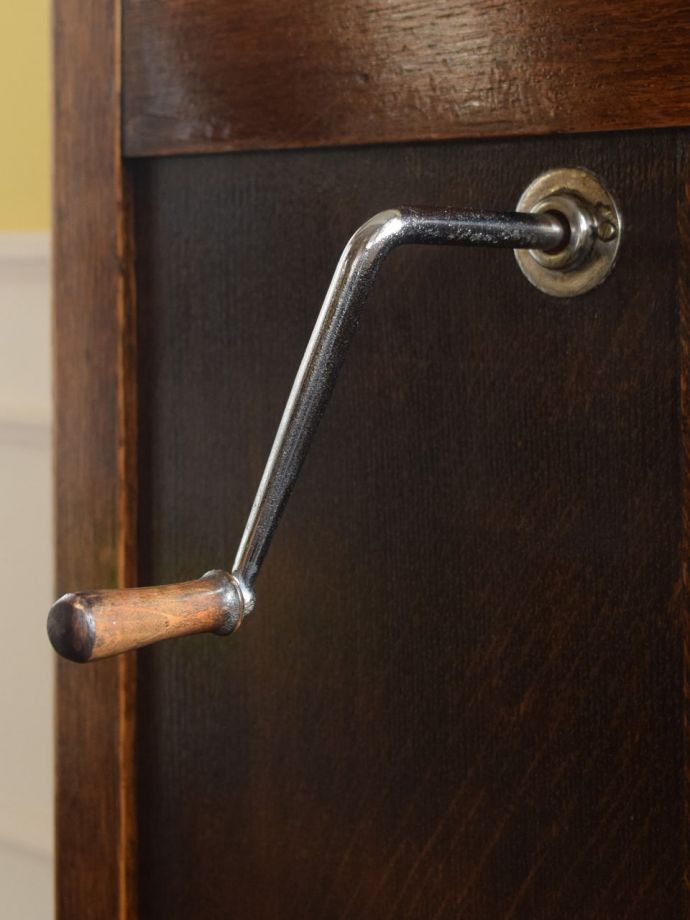 蓄音機(グラモフォン)のハンドル