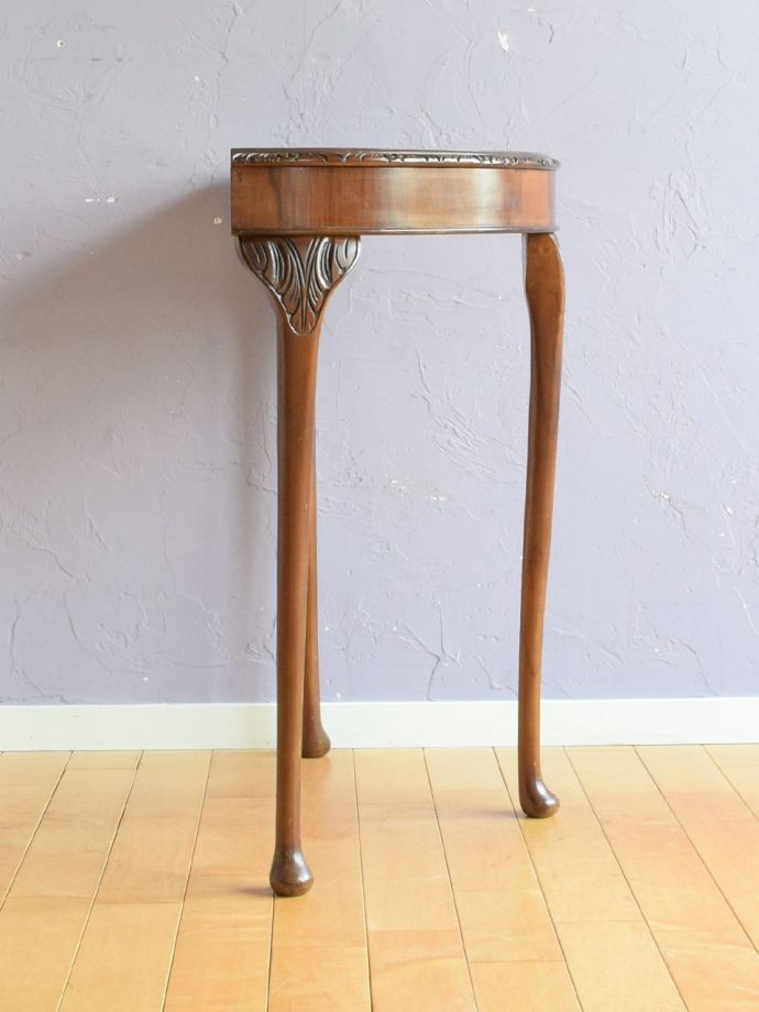 コンソールテーブルの側面