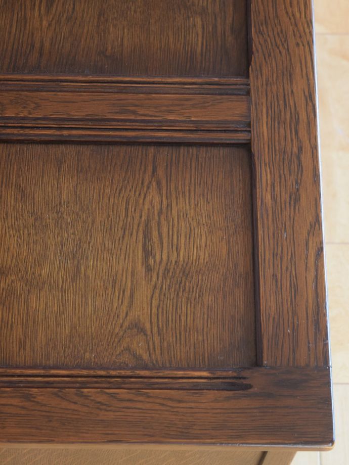 ブランケットボックスの天板