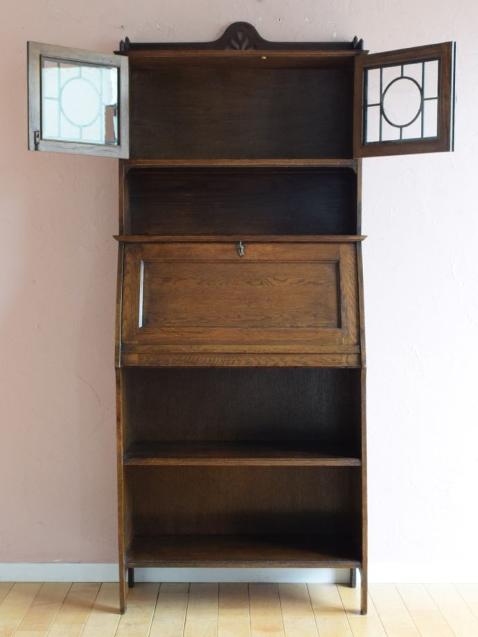 アンティークビューローの扉の中