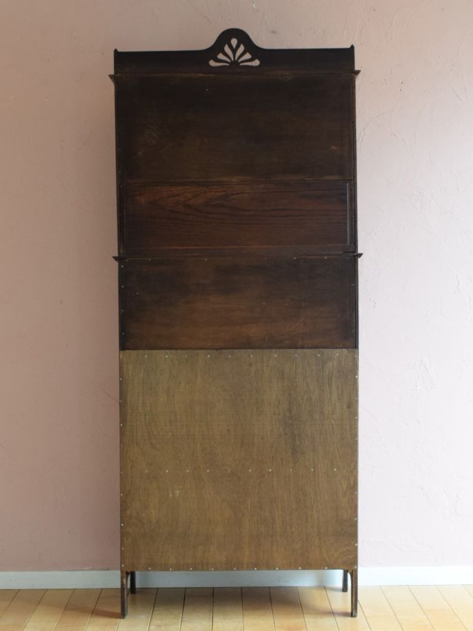 ビューローブックケースの後ろ姿