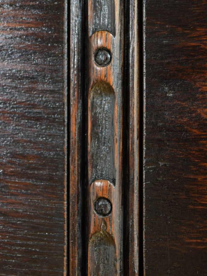 アンティークらしい彫