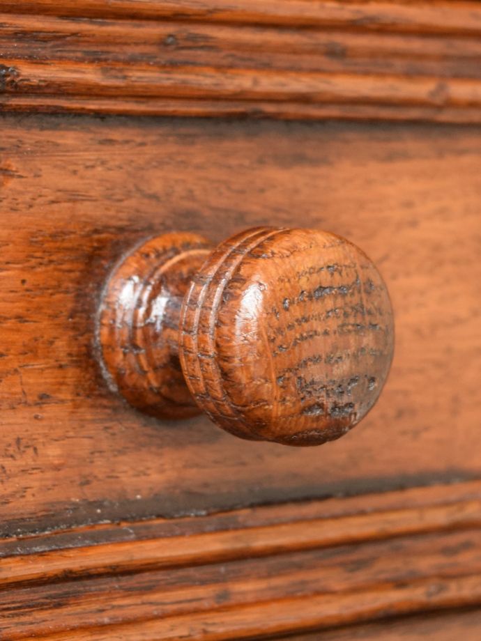 アンティーク家具の取っ手