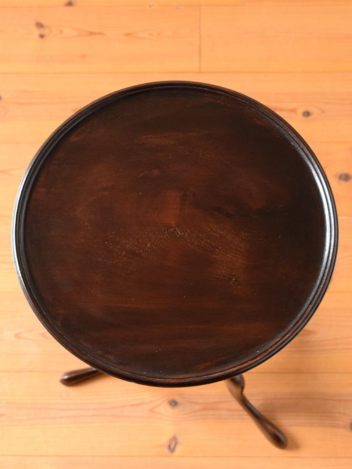 アンティークのテーブルの天板